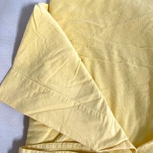 Garnet Hill Yellow Twin Flat Sheets (two)